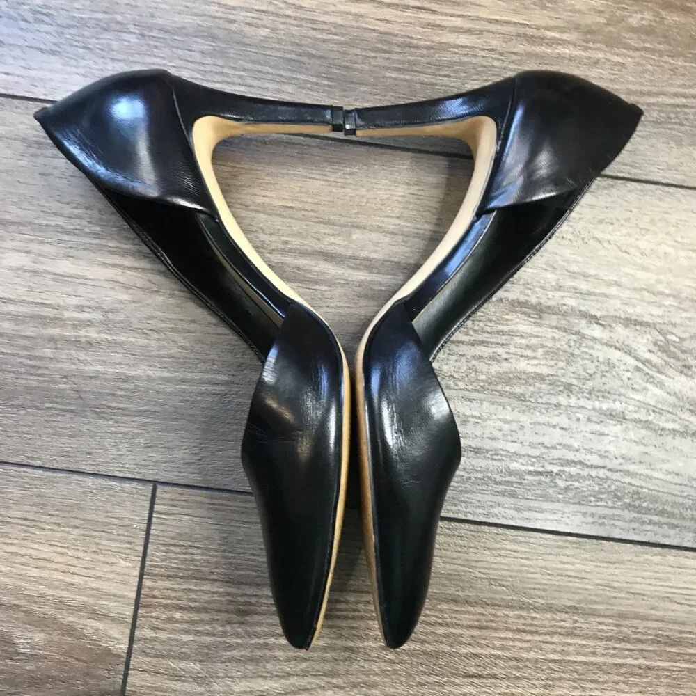 Saks Fifth Avenue Black Nettie Heels Women's Size 8M‎ Leather Classic Mid Height